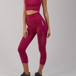 Gymshark High Waisted Seamless Cropped Size Small